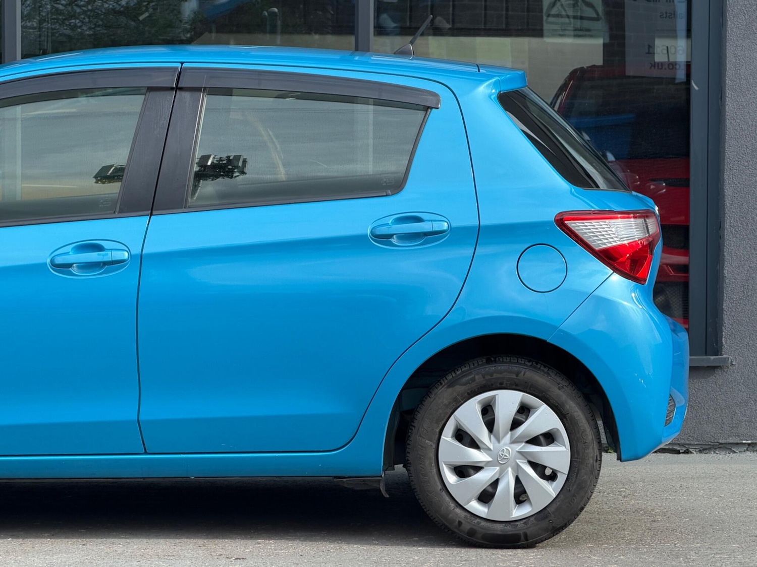 Used Toyota Yaris for sale - 78184676: Photo 12