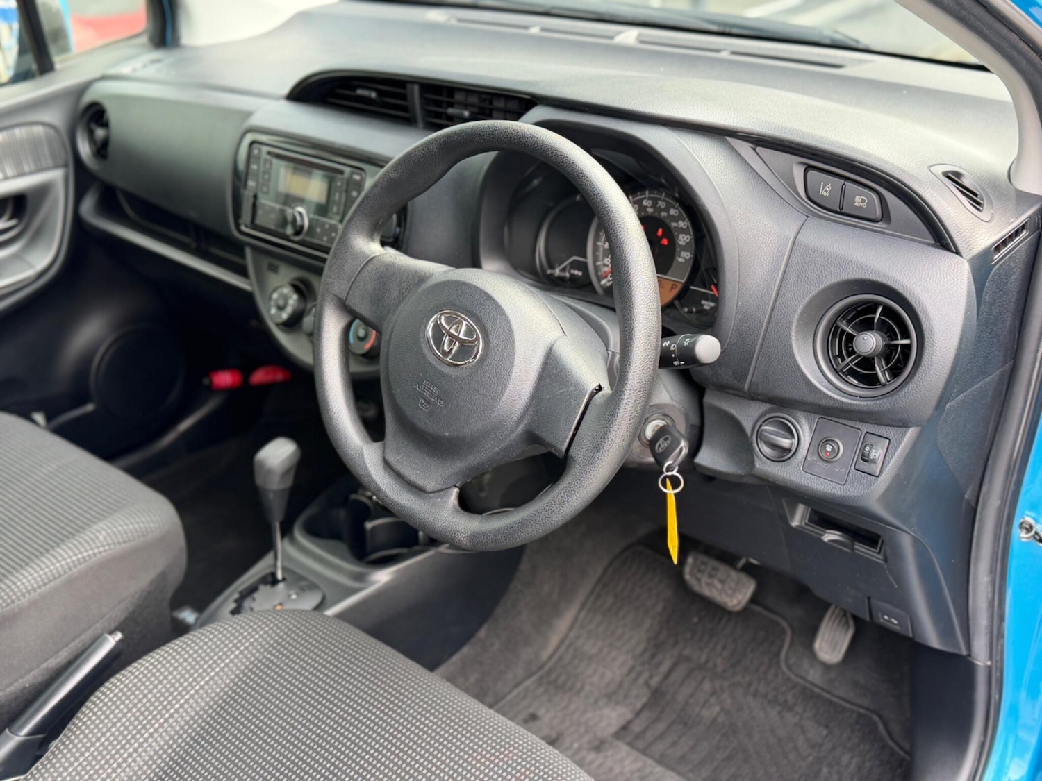 Used Toyota Yaris for sale - 78184676: Photo 17