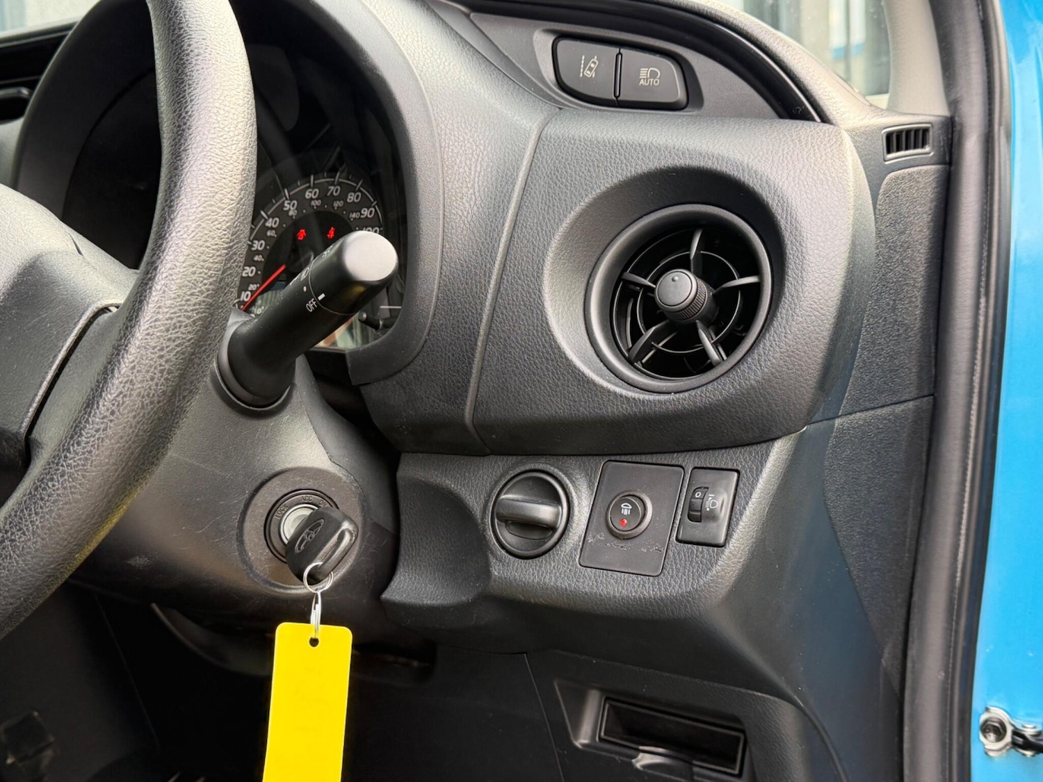 Used Toyota Yaris for sale - 78184676: Photo 18