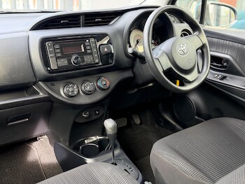 Used Toyota Yaris 2018 for sale - 78184676: Photo