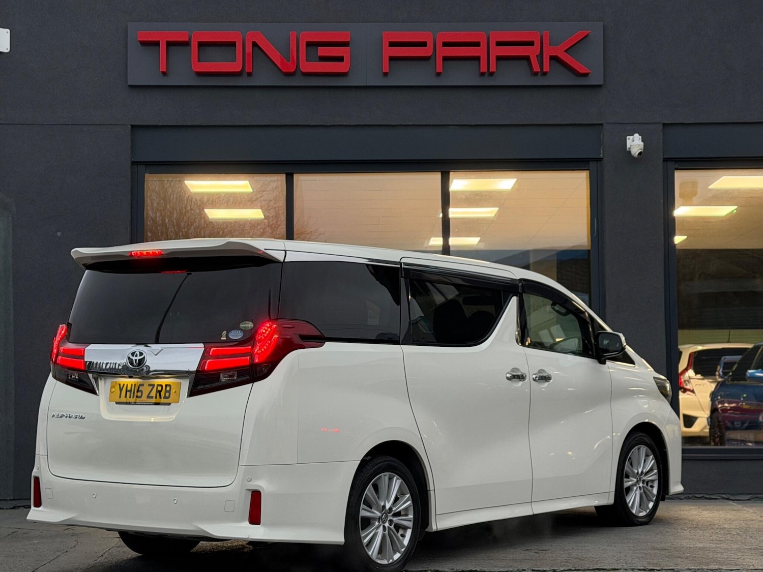 Used Toyota Alphard for sale - 78048229: Photo 10