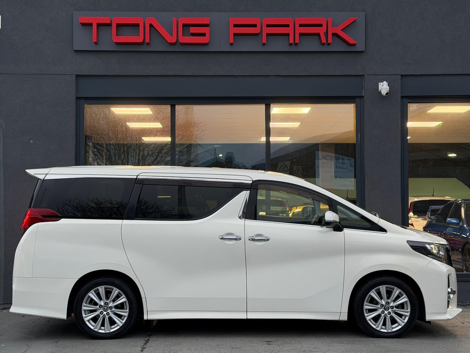 Used Toyota Alphard for sale - 78048229: Photo 6