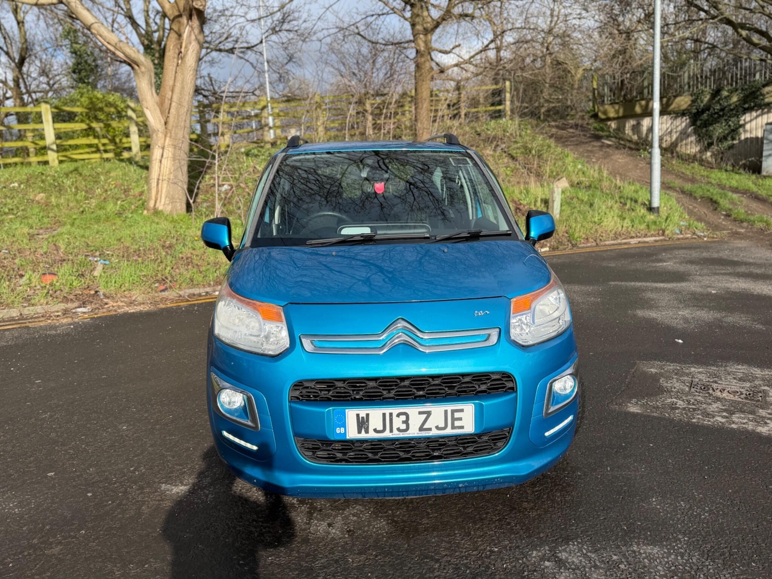 Used Citroen C3 Picasso 2013 for sale - 77892494: Photo 2