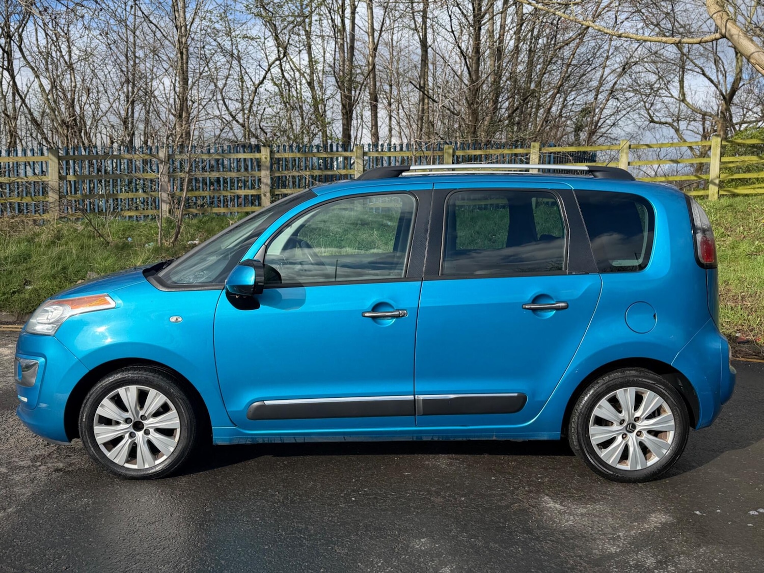 Used Citroen C3 Picasso 2013 for sale - 77892494: Photo 5