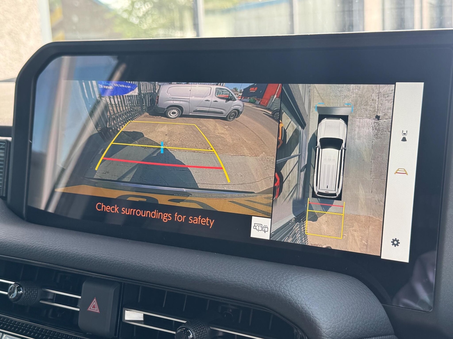 Used Toyota Land Cruiser for sale - 77103559: Photo 36