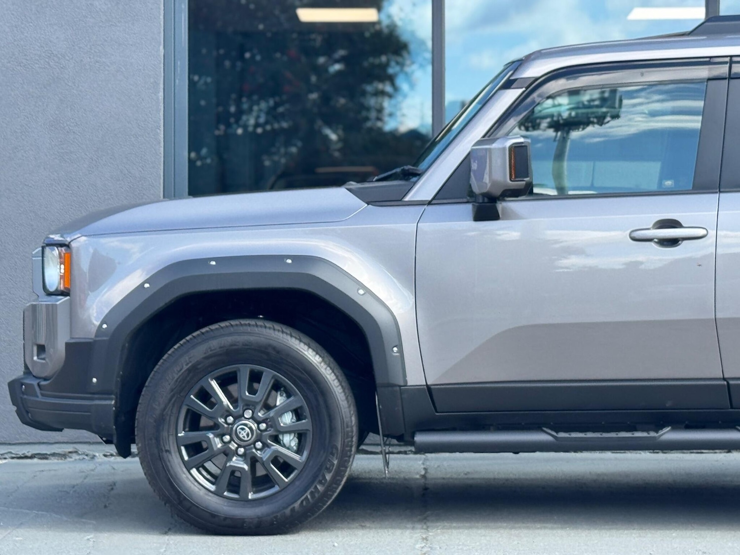 Used Toyota Land Cruiser for sale - 77103559: Photo 6