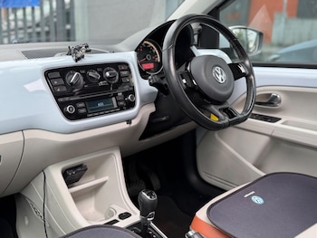 Used Volkswagen up! 2012 for sale - 78966100: Photo