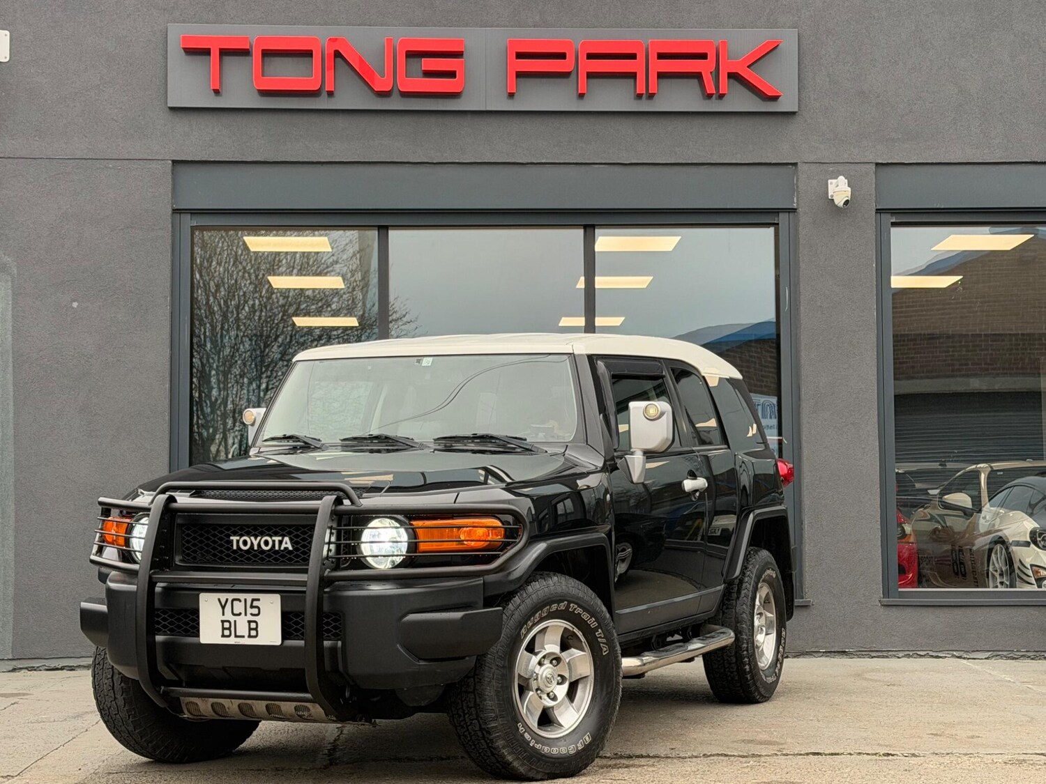 Used Toyota FJ Cruiser for sale - 78047125: Photo 7