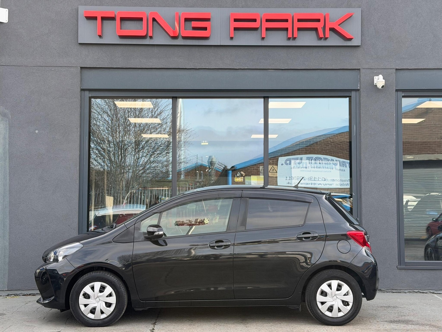 Used Toyota Yaris for sale - 77645955: Photo 11