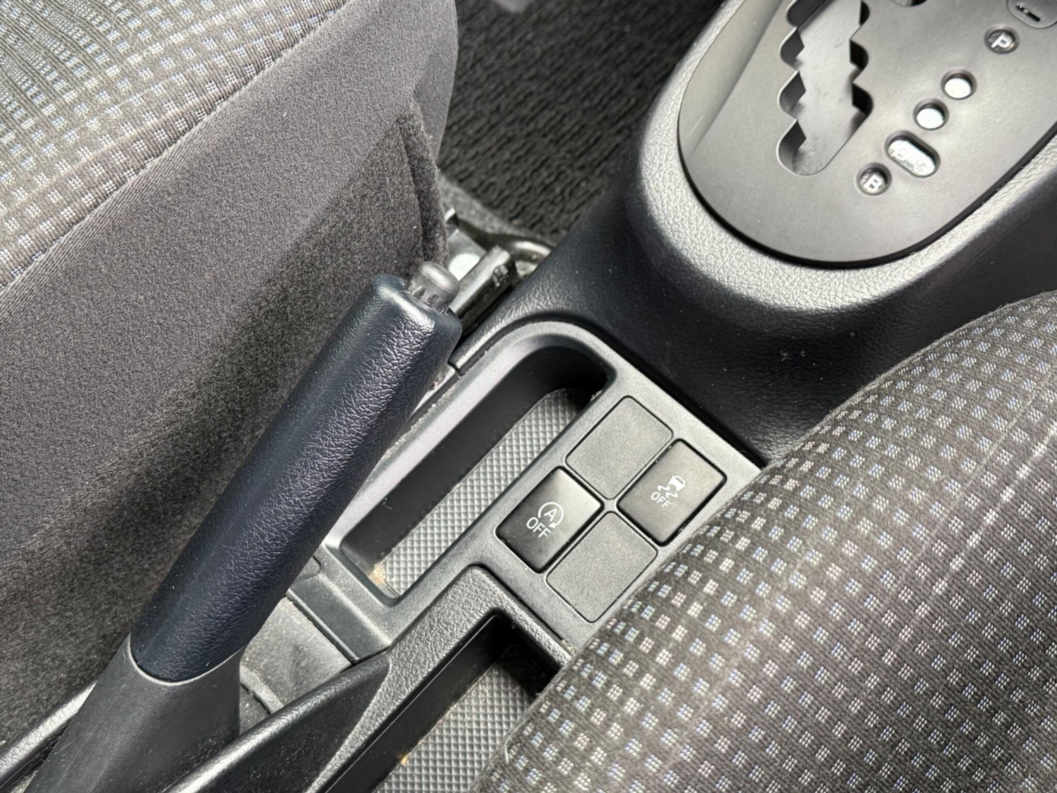 Used Toyota Yaris for sale - 77645955: Photo 21