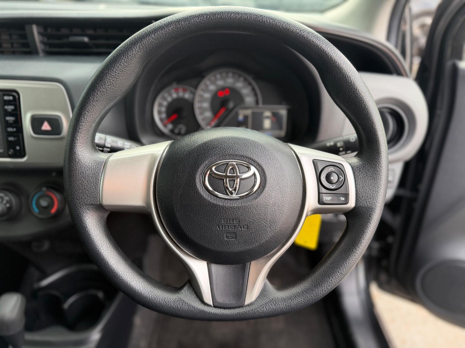 Used Toyota Yaris for sale - 77645955: Photo 23