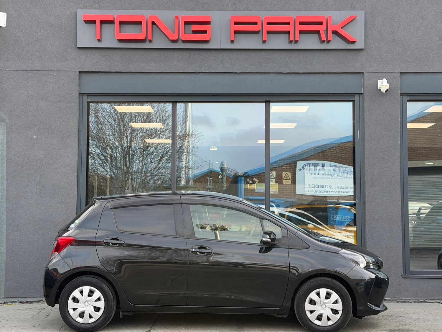 Used Toyota Yaris for sale - 77645955: Photo 6