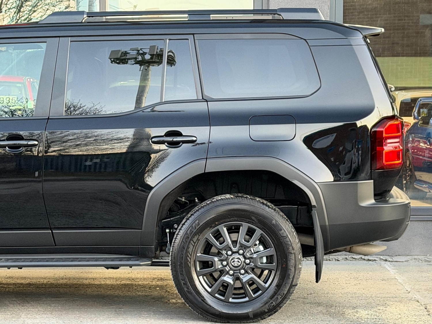 Used Toyota Land Cruiser for sale - 77163668: Photo 11