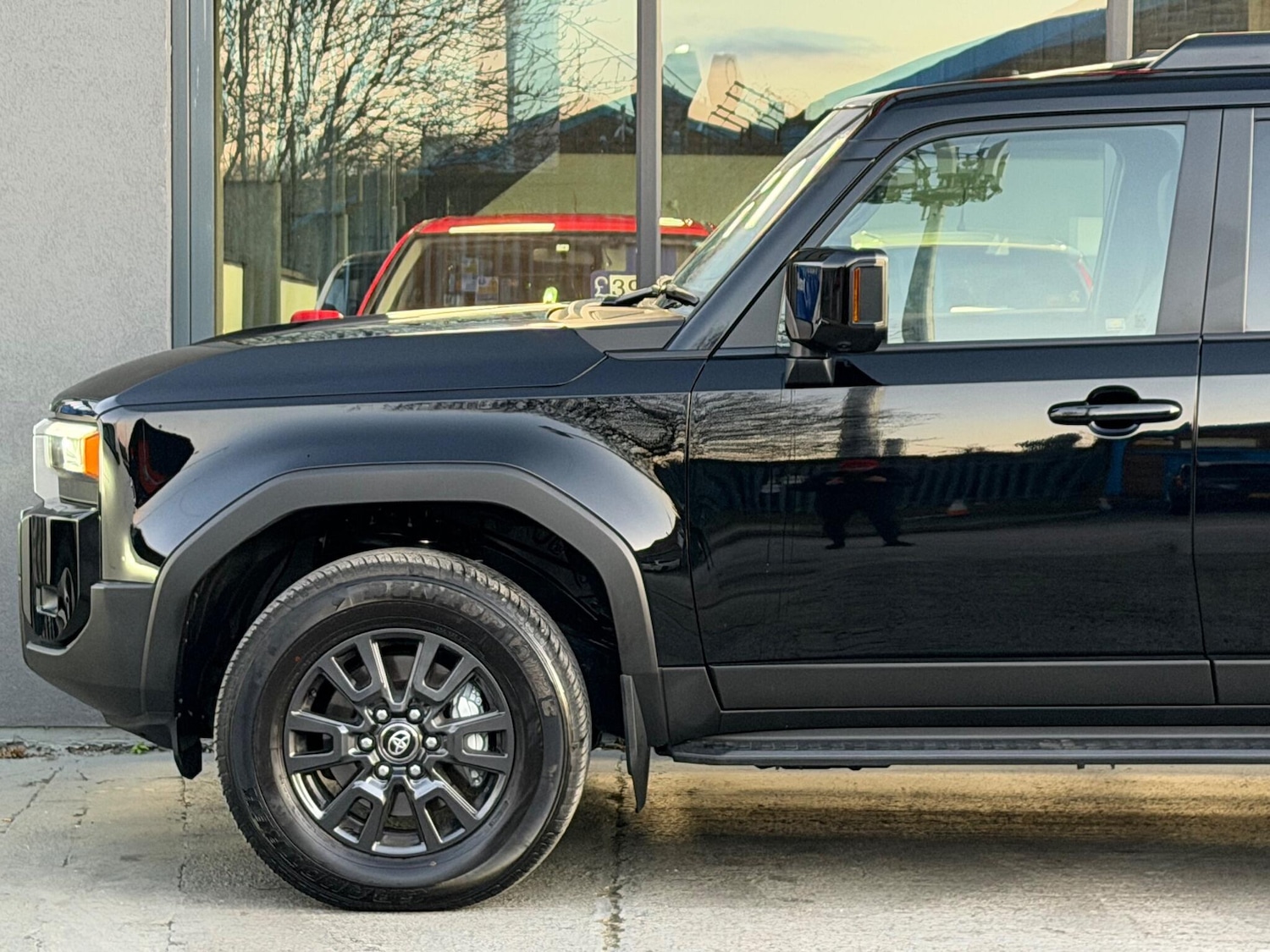 Used Toyota Land Cruiser for sale - 77163668: Photo 12