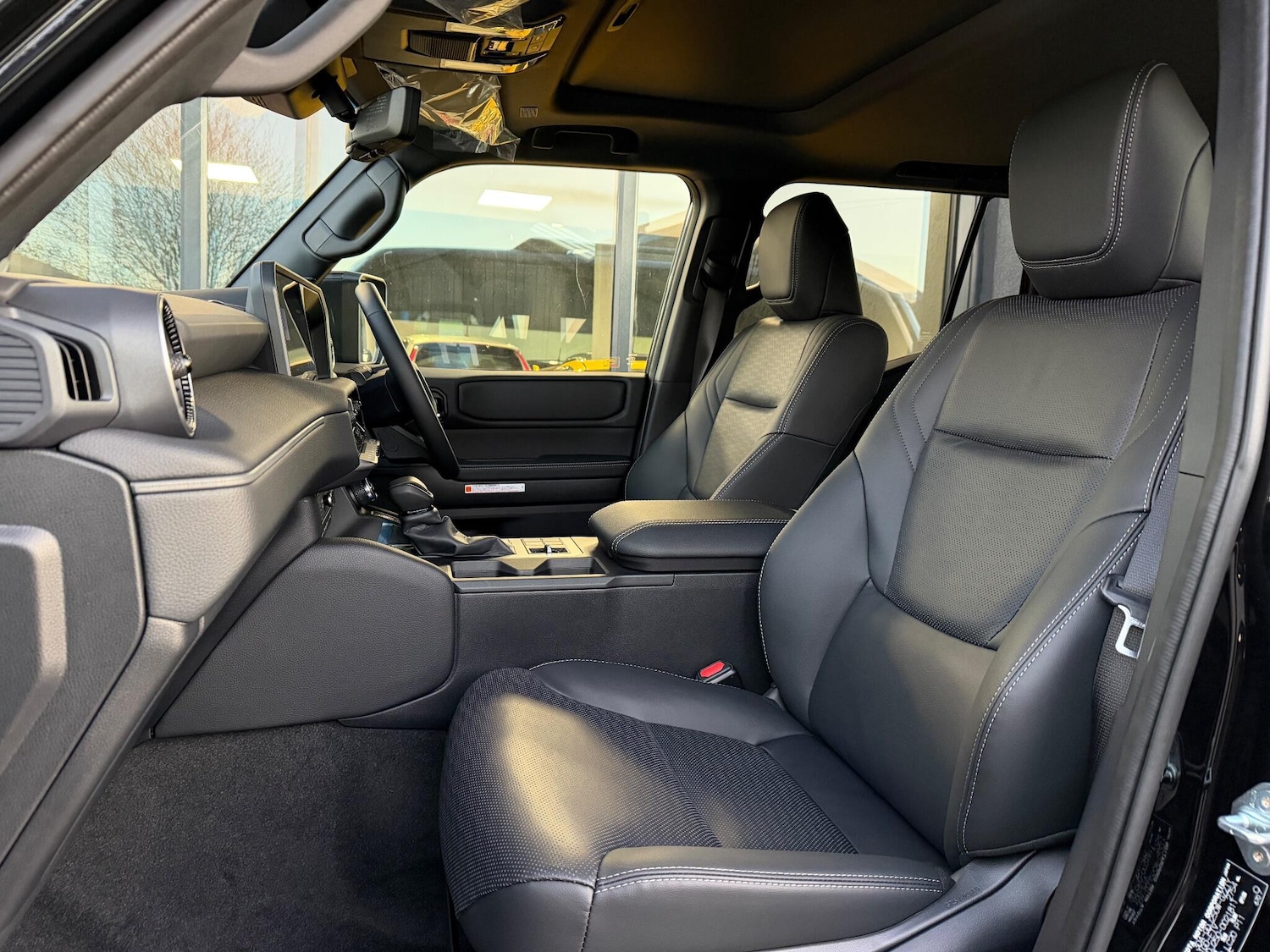 Used Toyota Land Cruiser for sale - 77163668: Photo 15