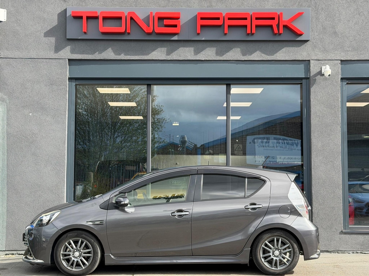 Used Toyota Aqua for sale - 78147803: Photo 11