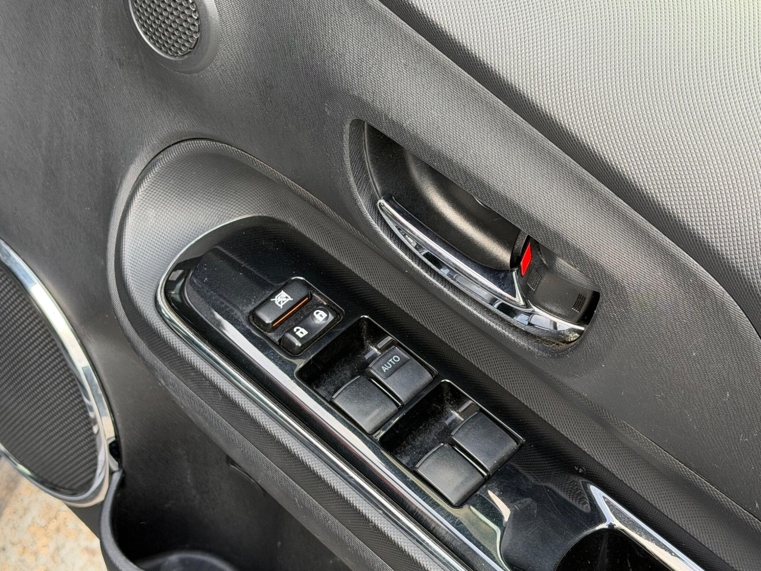 Used Toyota Aqua for sale - 78147803: Photo 17