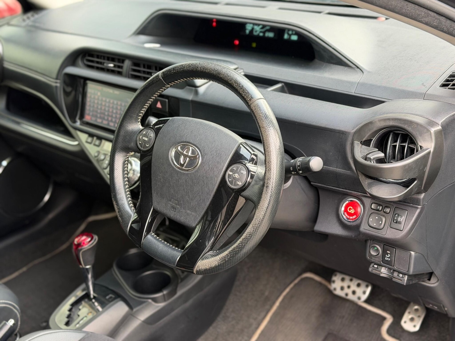 Used Toyota Aqua for sale - 78147803: Photo 18