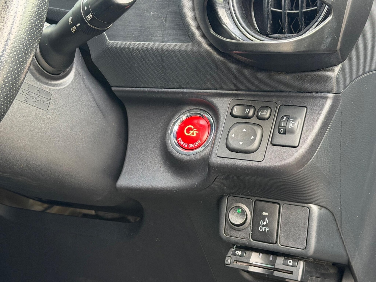 Used Toyota Aqua for sale - 78147803: Photo 19