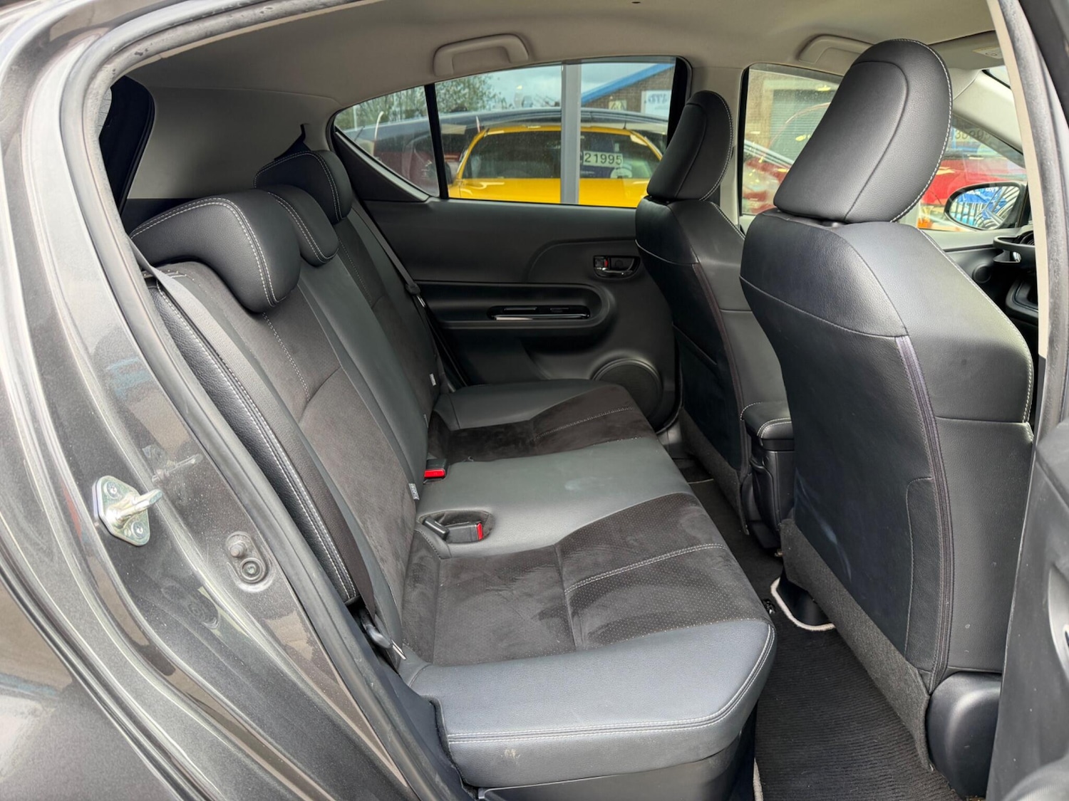 Used Toyota Aqua for sale - 78147803: Photo 29