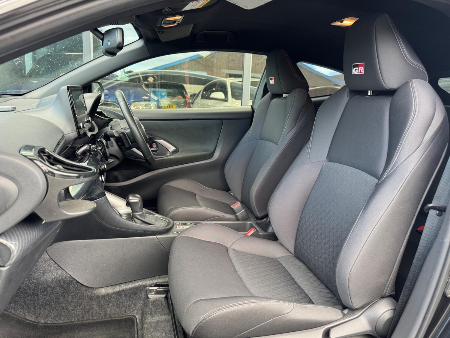 Used Toyota Yaris for sale - 77103557: Photo 32