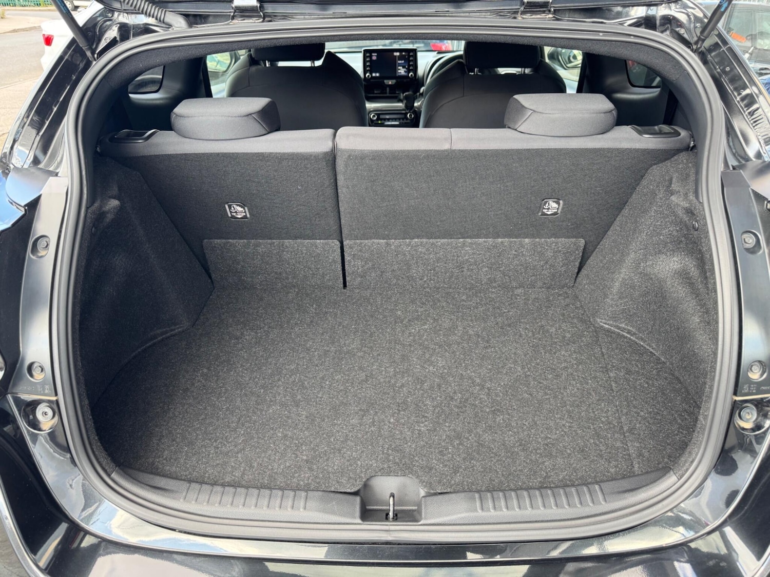 Used Toyota Yaris for sale - 77103557: Photo 36