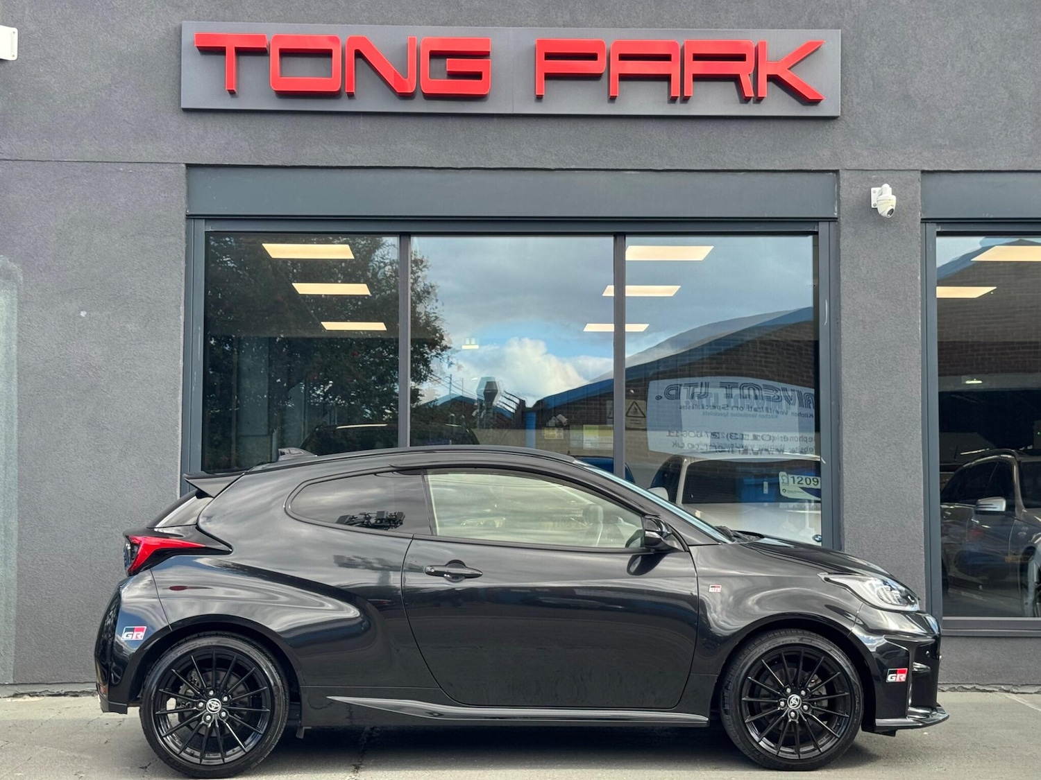 Used Toyota Yaris for sale - 77103557: Photo 7