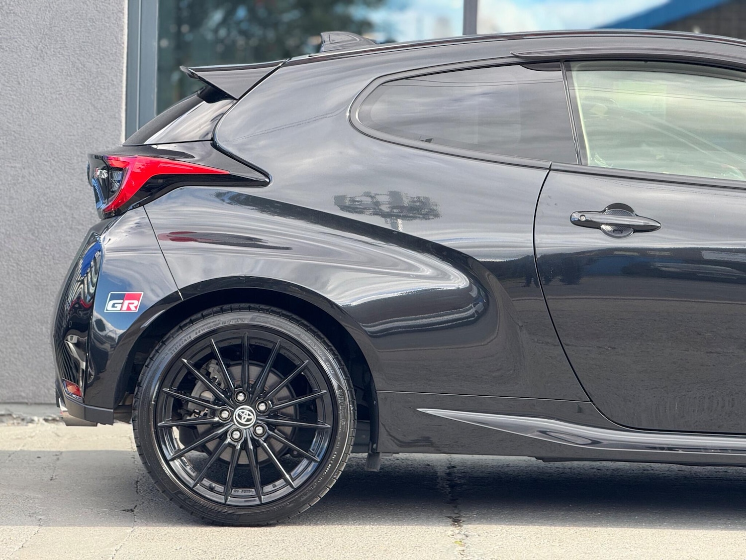 Used Toyota Yaris for sale - 77103557: Photo 8