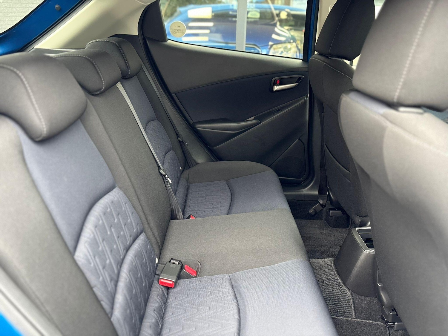 Used Mazda Mazda2 for sale - 77103632: Photo 16