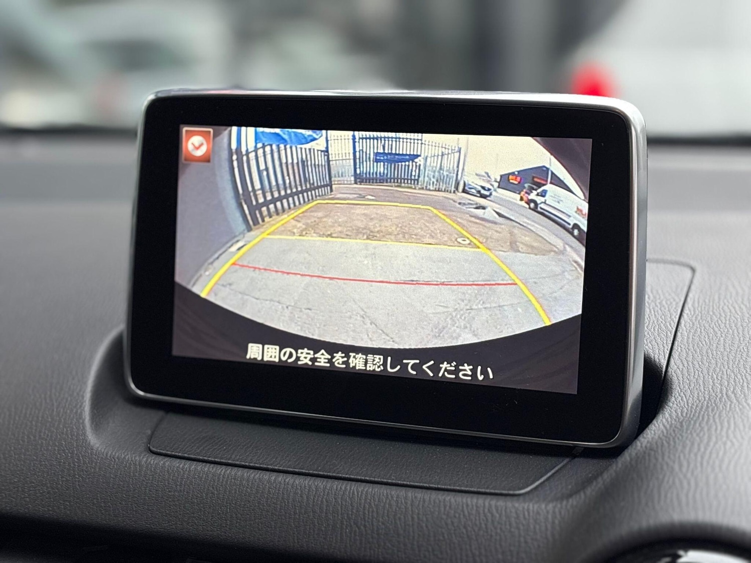 Used Mazda Mazda2 for sale - 77103632: Photo 3