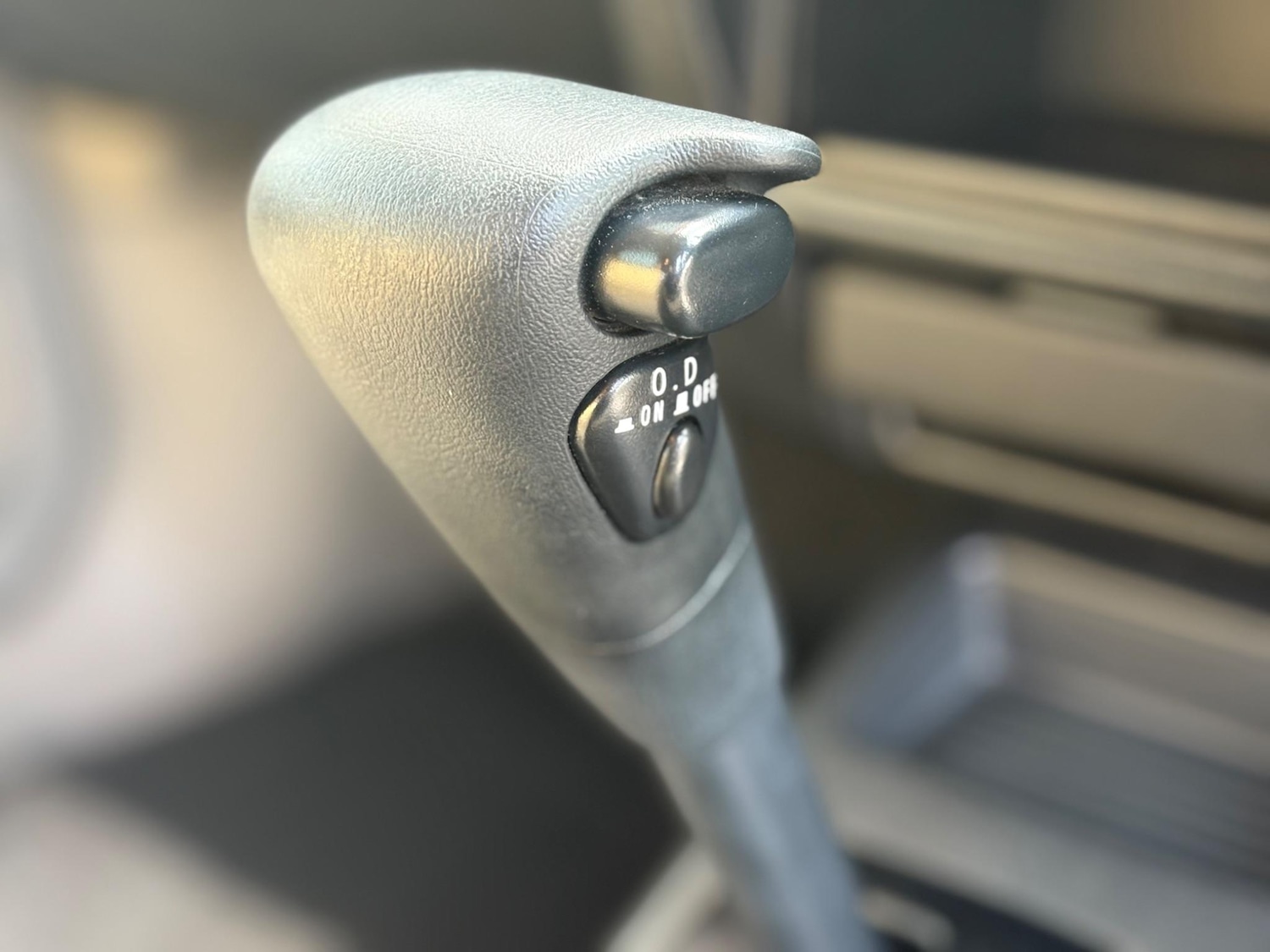 Used Mitsubishi Pajero for sale - 77103604: Photo 24