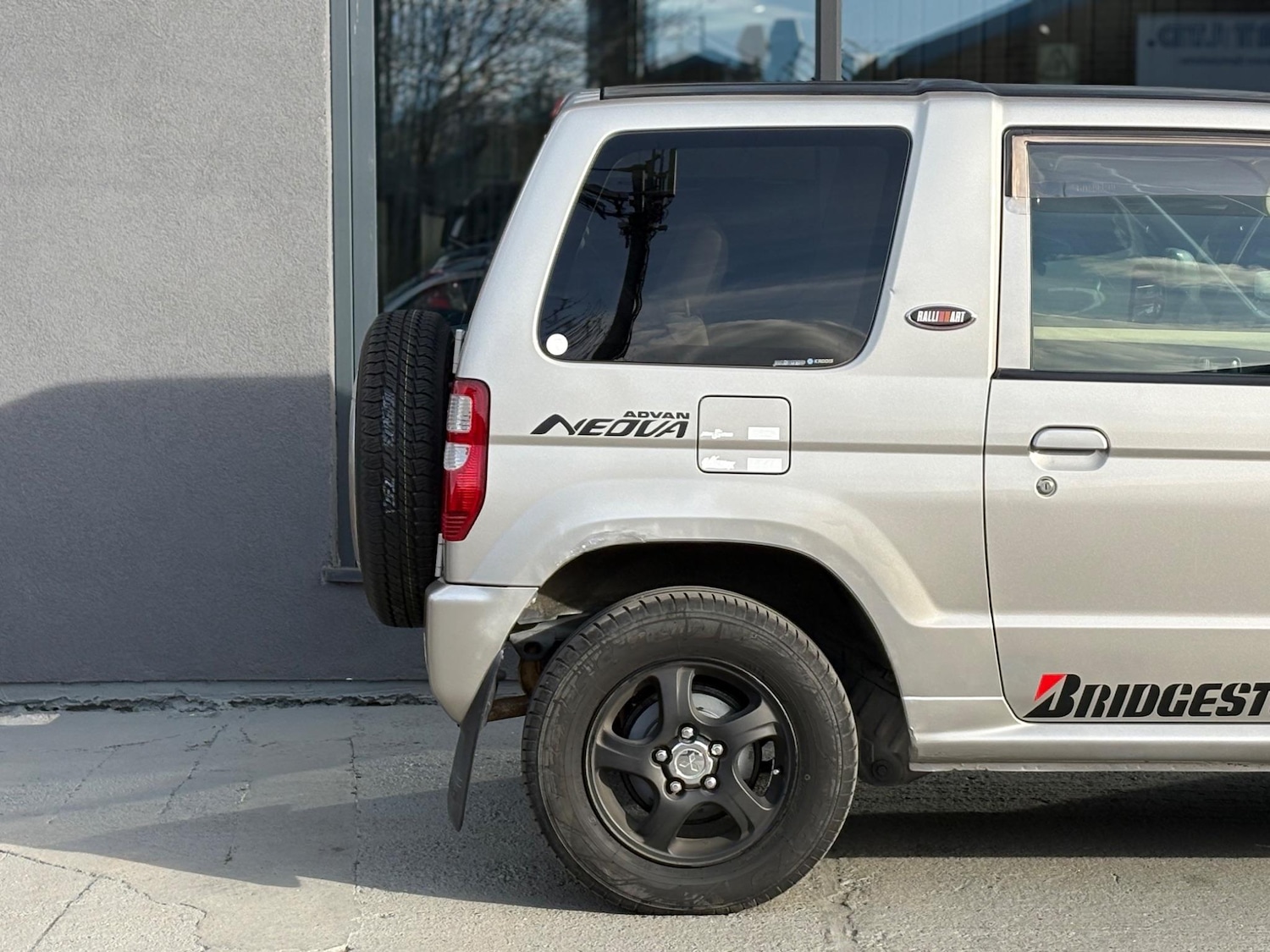 Used Mitsubishi Pajero for sale - 77103604: Photo 9