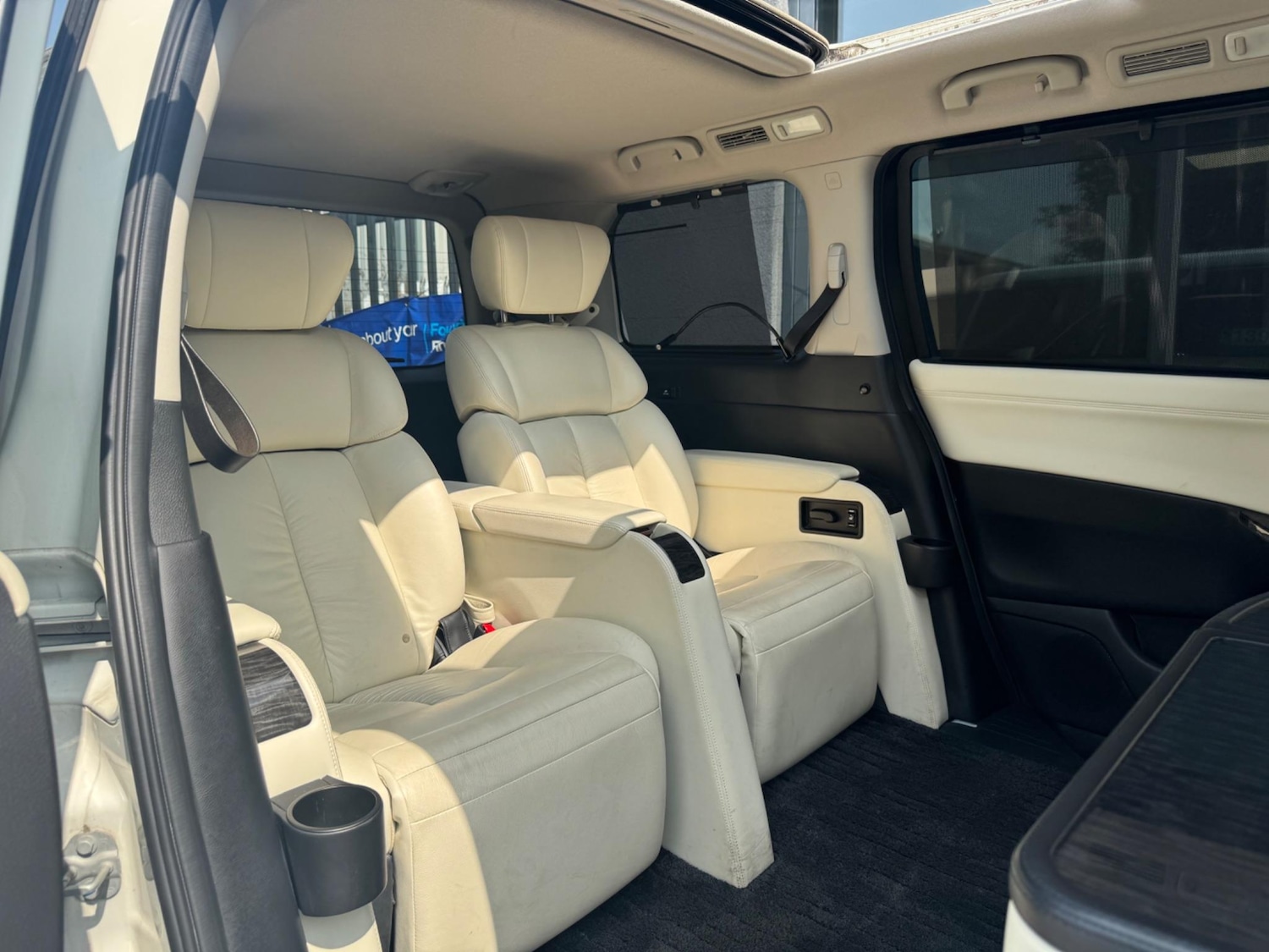 Used Nissan Elgrand 2025 for sale - 77191386: Photo 33