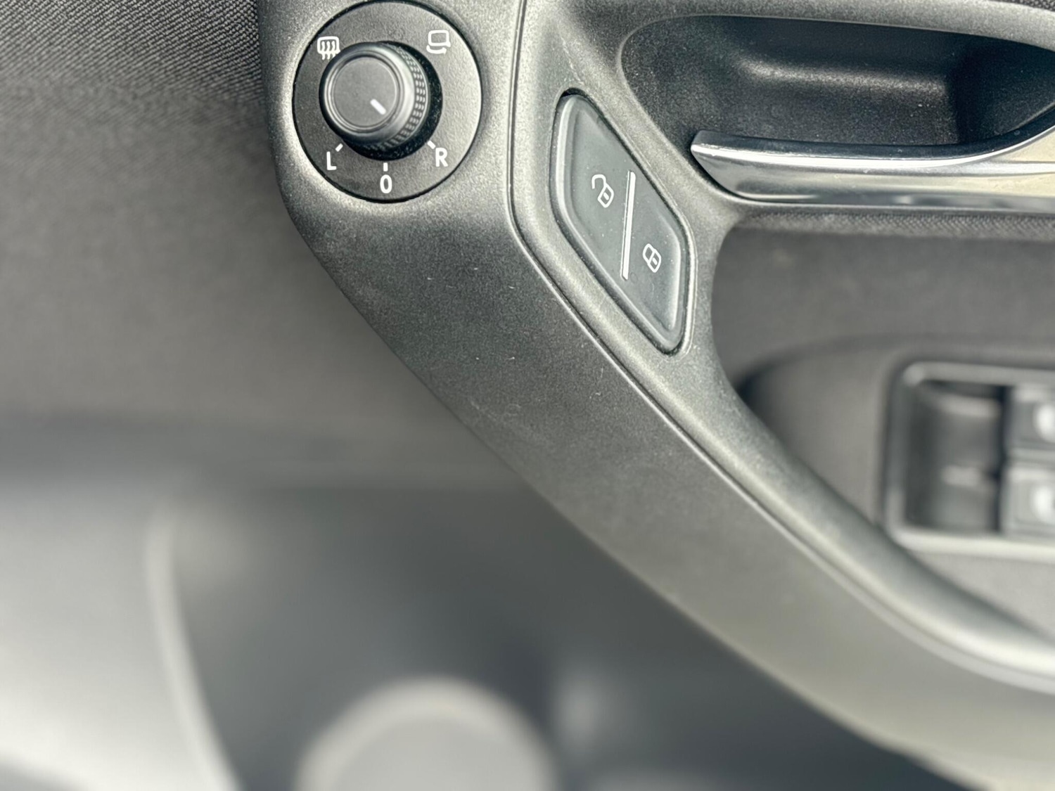 Used Volkswagen Polo for sale - 78046935: Photo 25