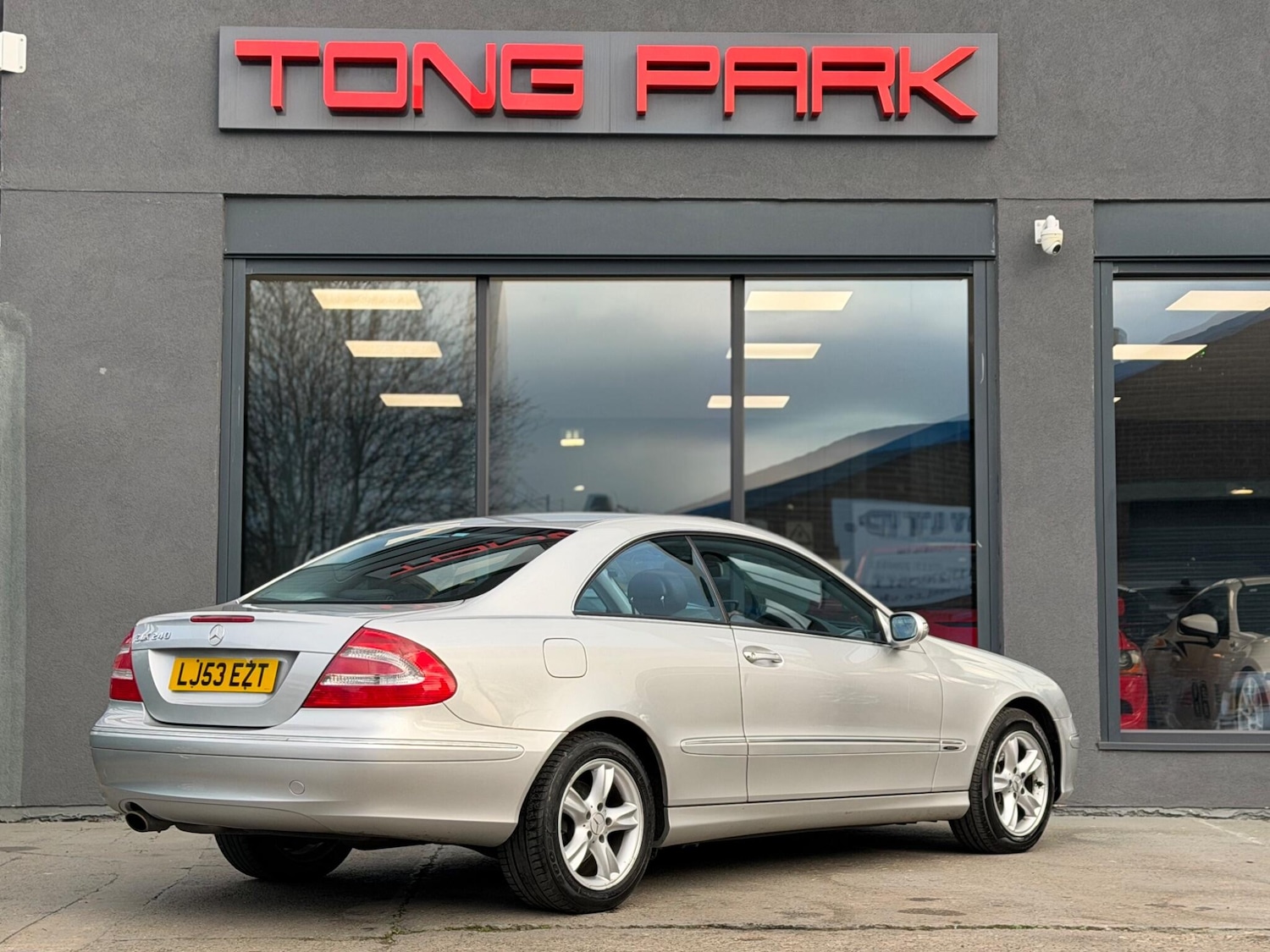 Used Mercedes-Benz CLK 2003 for sale - 77824831: Photo 4