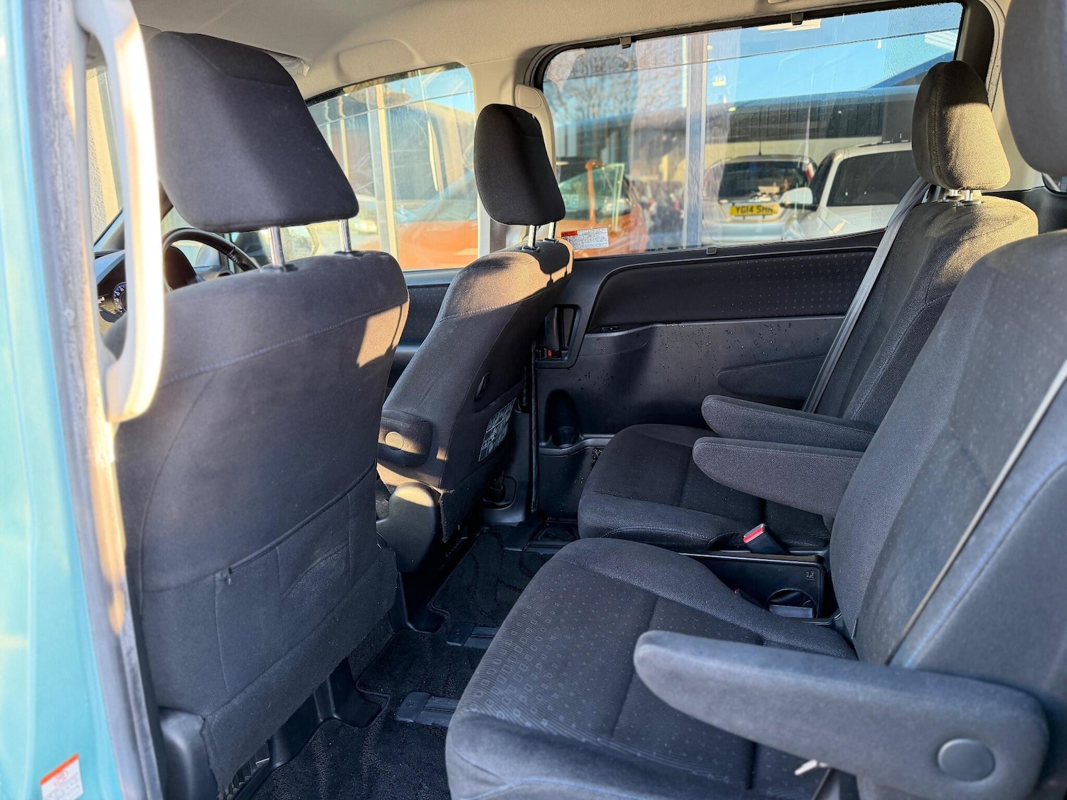 Used Toyota Voxy for sale - 77103536: Photo 11