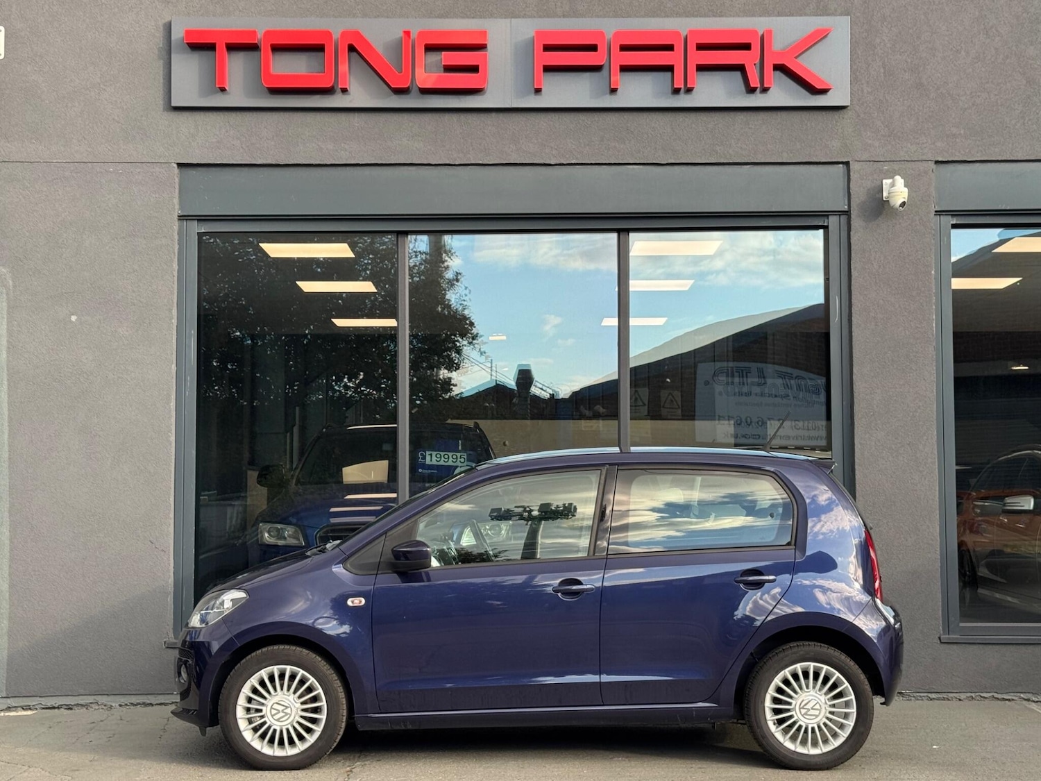 Used Volkswagen up! for sale - 77559674: Photo 11