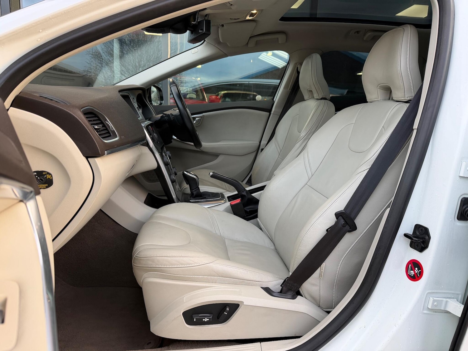 Used Volvo V40 for sale - 77230026: Photo 14