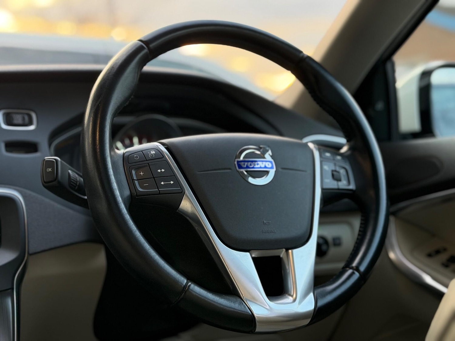 Used Volvo V40 for sale - 77230026: Photo 16