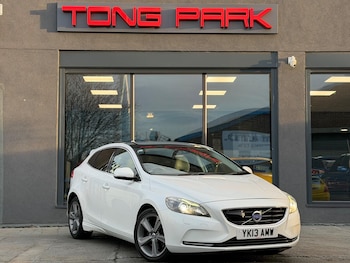 Used Volvo V40 2013 for sale - 77230026: Photo