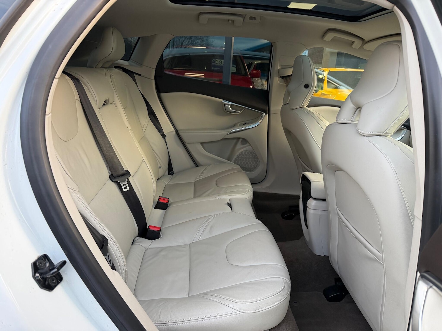 Used Volvo V40 for sale - 77230026: Photo 32