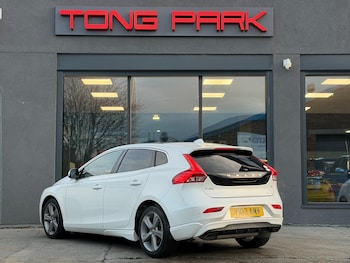 Used Volvo V40 2013 for sale - 77230026: Photo