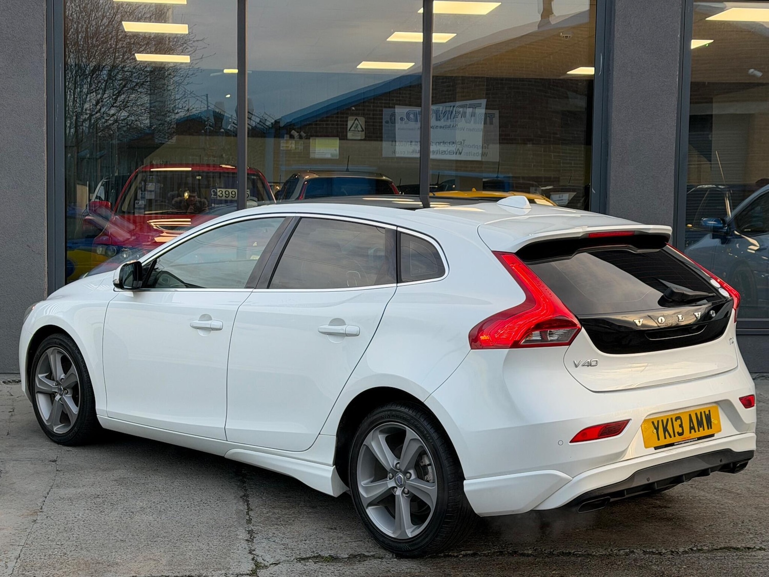 Used Volvo V40 for sale - 77230026: Photo 5