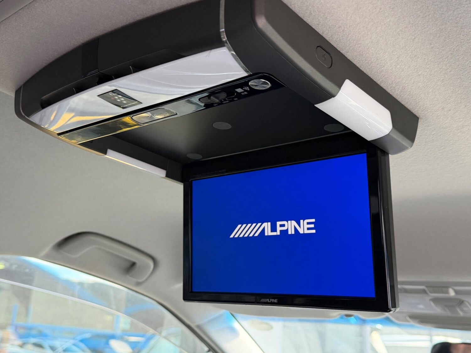 Used Toyota Estima for sale - 77839998: Photo 16