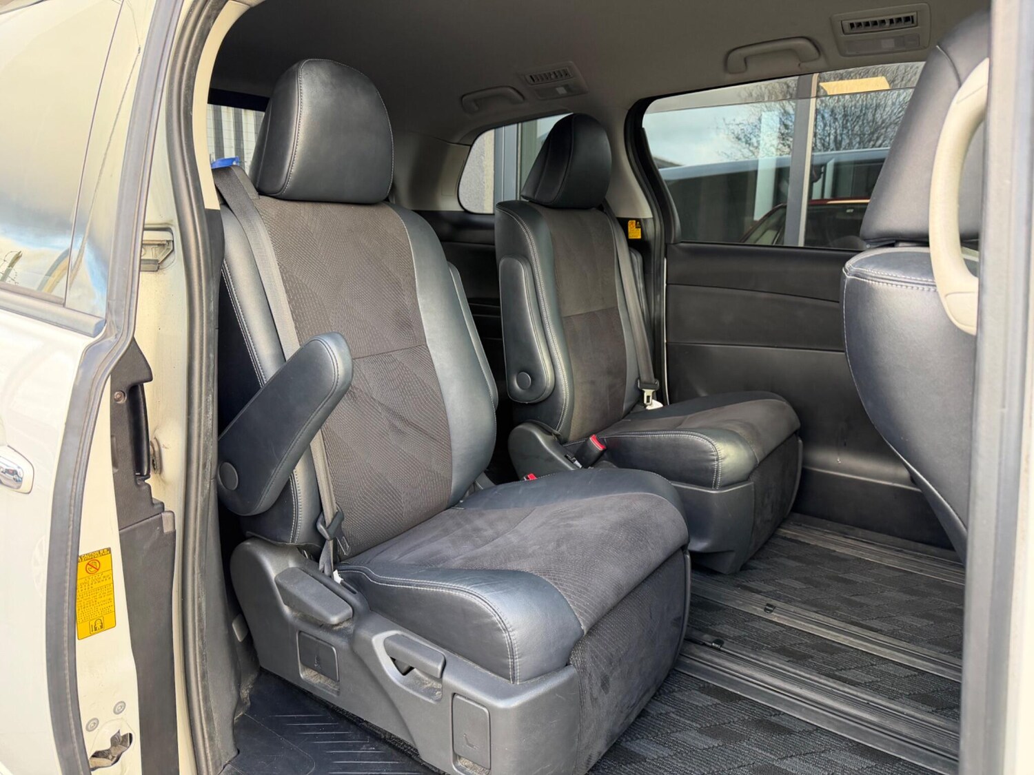 Used Toyota Estima for sale - 77839998: Photo 34