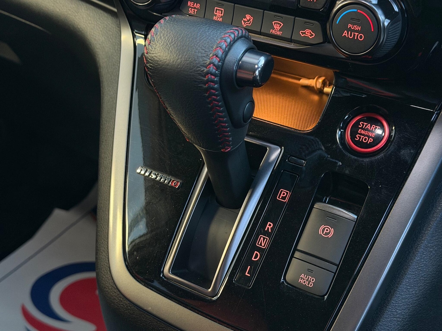 Used Nissan Serena for sale - 78156776: Photo 22