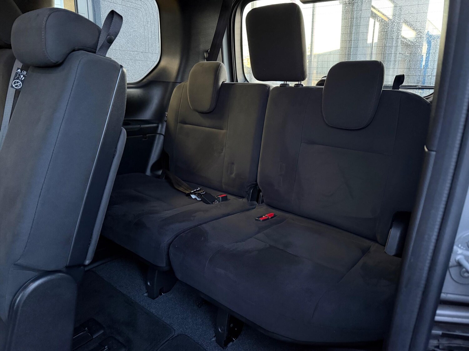 Used Nissan Serena for sale - 78156776: Photo 38