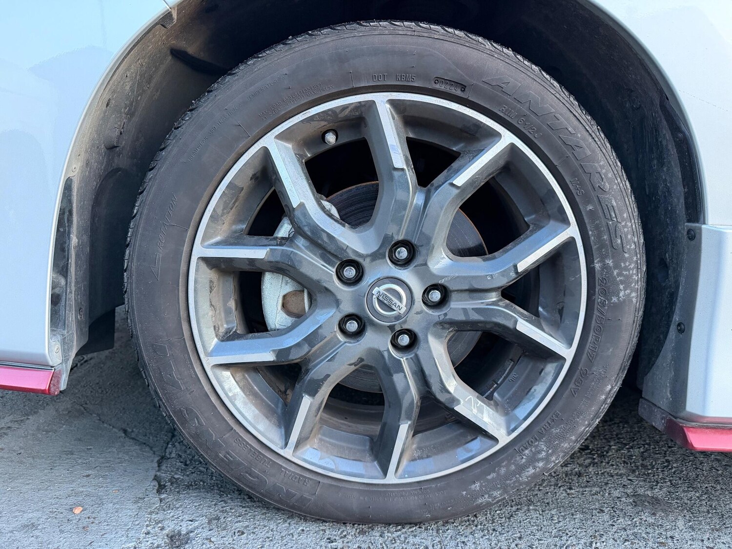 Used Nissan Serena for sale - 78156776: Photo 40