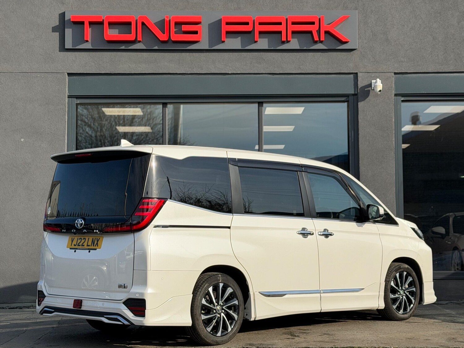 Used Toyota Noah for sale - 78047128: Photo 10