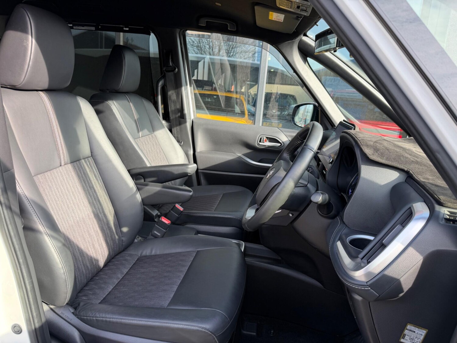 Used Toyota Noah for sale - 78047128: Photo 19